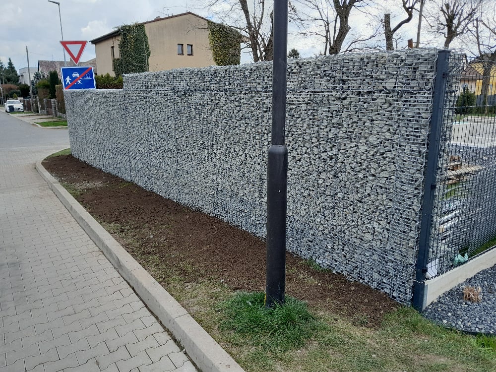 Veleň gabiony